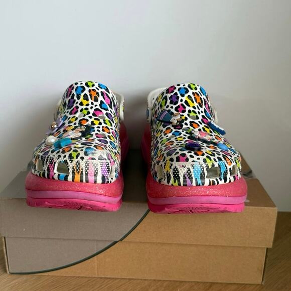 RARE Lisa Frank x CROCS Mega Crush Jibbitz Platform Clog- Men 6- Women 8 - Picture 4 of 11